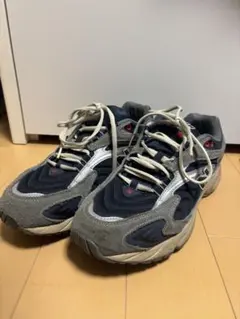 New Balance 725 ネイビー　ニューバランス　スニーカー　紺色