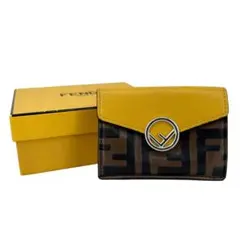 【特別値下】FENDI レディース　コンパクトウォレット　エフイズ　三つ折り財布のサムネイル