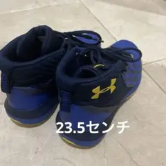 UNDER ARMOUR バスケットボールシューズ 23.5センチ