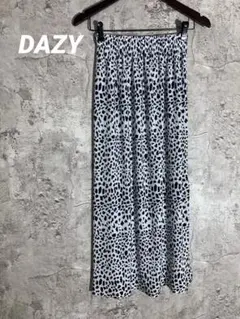 ☘️DAZY ドット柄　ロングスカート　デイジー　フレアスカートのサムネイル