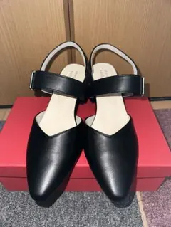 Item thumbnail for item 72b9d69f-03d7-4cb9-ba08-a1437bc64592