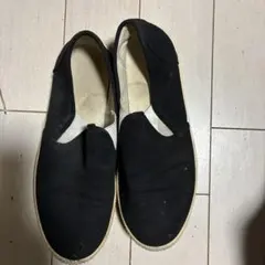 黒のスリッポン