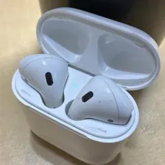 AirPods 第1世代　本体 と充電ケース付き