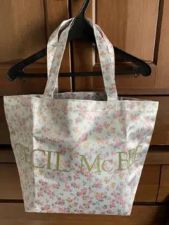 CECIL McBBE トートバッグのサムネイル