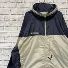 コロンビア　マウンテンパーカー　ホワイトXL ロゴ刺繍アウトドア1128