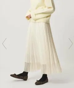 ユナイテッドアローズ　シアープリーツスカート　完売品