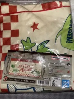 トイストーリー　一番くじ　Pizza Planet バスタオル