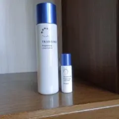 トランシーノブライトニングクリアローション 150ml　クリアミルクサンプルのサムネイル