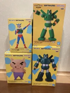 クレヨンしんちゃん　アクション仮面　カンタム•ロボ　ぶりぶりざえもん　4点セット