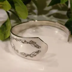 No.233【欧米ヴィンテージ】スプーンバングル】バングル