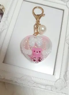 甘々いちごみるくな熊さんのハートシェイカーキーホルダー