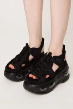 美品SLY AIR VOLUME SOLE TECH サンダル エアボリュームのサムネイル