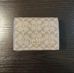 COACH モノグラム 三つ折り財布 ベージュ