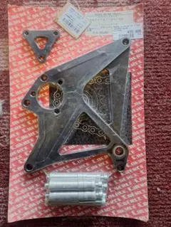 【完全1点物】ゼファー1100 スプロケカバー 　彫り込み　パーツ　即決相談◎ 完全1点物】ゼファー1100 スプロケカバー 彫り込み パーツ 即決相談