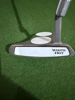 オデッセイ、ホワイトホット2-ball BLADE パター(グリップ新品)のサムネイル