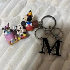 ミッキー　ミニー　キーチェーン　フィギュア　セット