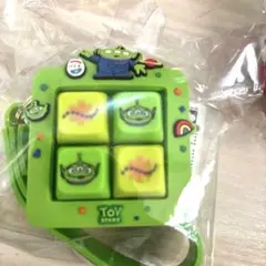 トイ・ストーリー エイリアン キーキャップ型 キーホルダー