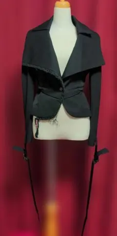 alice auaa　ショート丈ジャケットのサムネイル