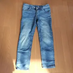 Item thumbnail for item 411d9636-64a5-4c7c-8f24-5828668f81f3