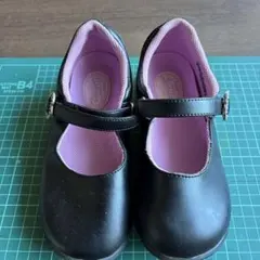 Item thumbnail for item 8dab8876-a978-4065-81f9-78fafc983557