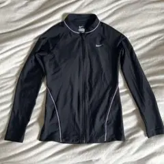 ラッシュガード150 NIKE