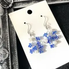 Ｎｏ．７２０　ハンドメイド小枝ピアス　かすみ草　冬　雪