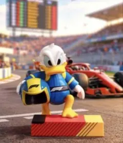 ディズニー　F1 フィギュア　ドナルド