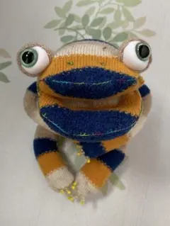 ハンドメイド　ソックスモンキー　ぬいぐるみNo.205 ソックスカエル