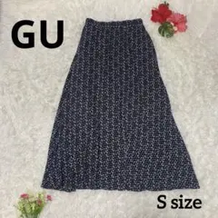 【GU】プリーツロングスカート【S】グレー系　幾何学模様　ジオメトリック