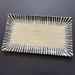 和食器 長角皿 十草模様 焼き物