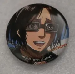 d➕進撃の巨人➕　A. ハンジ・ゾエ　鎖　缶バッジ
