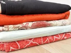 ※まとめ売り 着物5点　黒赤小紋セット