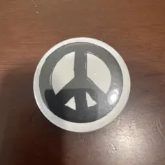 ピースマーク　缶バッジ