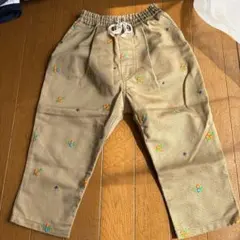 花柄刺繍 ベージュ ハーフパンツ 100〜110センチ