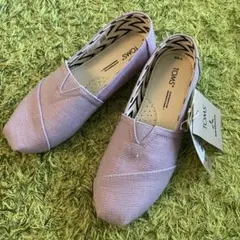 【新品タグ付】TOMS スリッポン　ライトオーキッド ヘリテージ ラベンダー