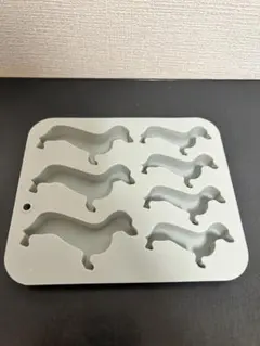 ダックスフンド シリコンモールド 犬型 シリコン型 お菓子作り ハンドメイドのサムネイル