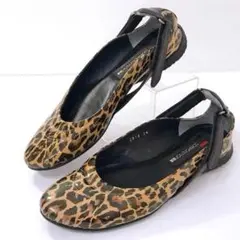 美品✨コンポジション9 幅広 ヒョウ柄 パンプス エナメル ビブラムソール 24