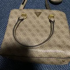 GUESS ショルダーバッグ