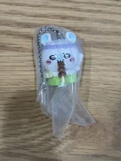 ちいかわ 人魚の島のひみつ たべものいっぱいマスコット（モモンガ）