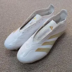 adidasプレデター LEAGUE HG/AG サッカースパイク 靴紐無し