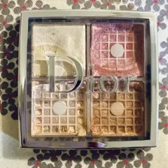 Dior✨バックステージ グロウフェイスパレット✨004 ローズゴールド