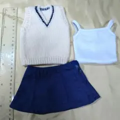 SD用ニットベスト（セーター）、白いトップス、デニムスカートの3点セット