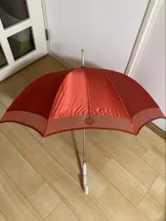 美品✨Dior クリスチャンディオール 傘 ロゴ柄 ヴィンテージ トロッター　赤 Christian Dior（傘）のフリマアイテム一覧