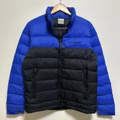 コロンビア Columbia ブルーブラック ダウンジャケットのサムネイル