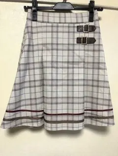 【axes femme・アクシーズファム】サイドベルトチェックミニスカート