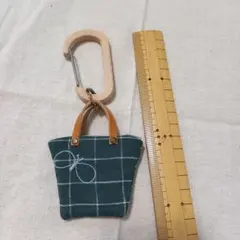 ミナペルホネン 生地のバッグチャーム　ハンドメイド