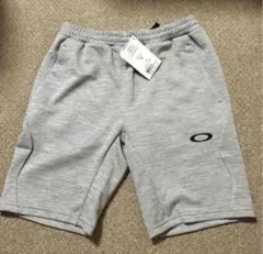 オークリー ショートパンツ