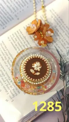 レジンキーホルダー　ハンドメイド