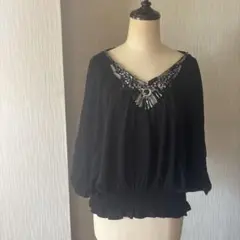 CECIL Mc BEE スパンコールビーズ仕様オフショルダーカットソー♡