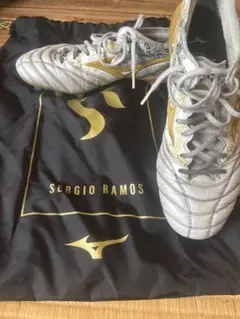 Mizuno Morelia Neo Sergio Ramosのサムネイル